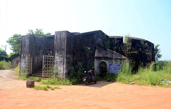 ಆಡಳಿತ ವರ್ಗ ಮರೆತ ಸುಲ್ತಾನ್ ಬತ್ತೇರಿ ಕೋಟೆ